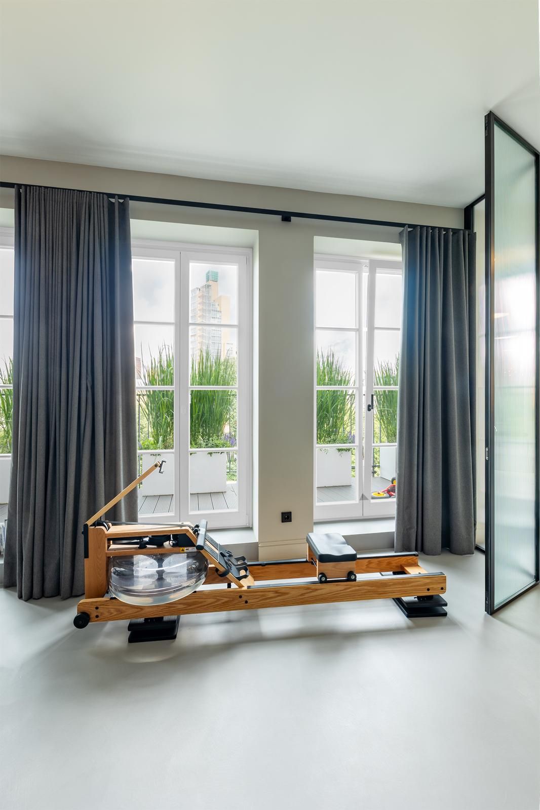 Penthouse Berlin – Leichtes Raum & Licht Konzept